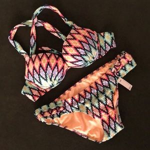 NWT Victoria’s Secret bikini 👙